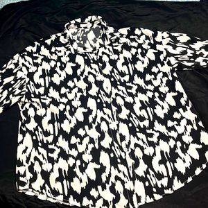 Black and White Design Women’s Blouse